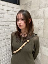 ザ シー 海老名(The C) シースルーバング・レイヤー・ハッシュカット・ヌードベージュ