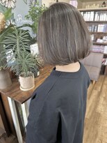 バンビ プライベート サロン(Bambi private salon)&nbsp;透け感グレージュボブ