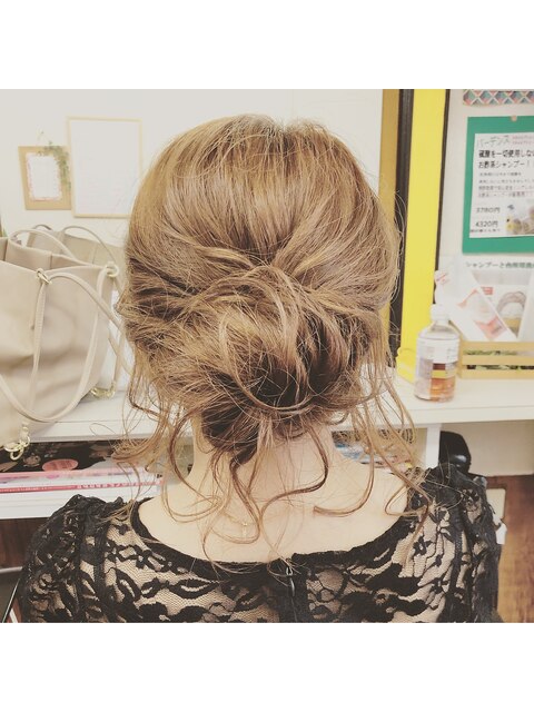 ルーズヘアーセット