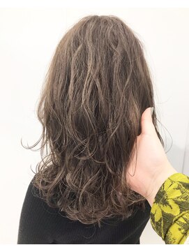 ヘアアンドデイスパ アグー(hair&dayspa AGU) 【AGU 横須賀中央】セピアグレージュハイライト