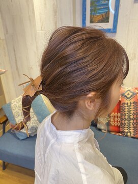 ルチア(Lucia) イルミナカラー+アレンジスタイル/ミルクチョコ/30代40代50代