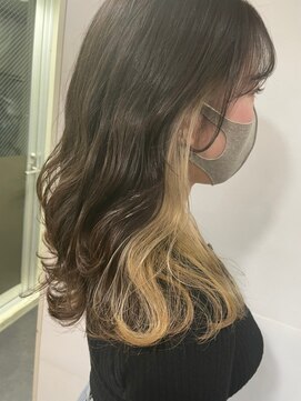 アンジェロ(ANGELO) ミディアムレイヤー×インナーカラー/シアーベージュ