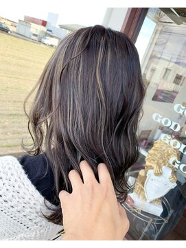 モネ(MONET) 大人ハイライト