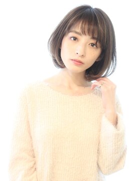 レウナ 外苑前(Reuna) 20代30代40代大人可愛いボブ 丸みが可愛いボブスタイル