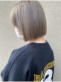 ハイトーン×切りっぱなしボブ