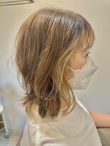 アイリス(Iris) インナーカラーとフレーミングカラーでお洒落上級者ヘア