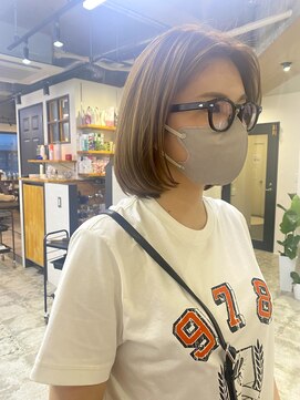 イット(it.) it.yui ボブ ベージュ