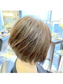 前下がりショートボブ