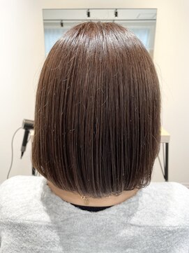 ストフ(stof) ミニボブ/切っぱなしボブ/ショートボブ/ショートカット