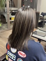 ヴィフ 大船(VIF)&nbsp;筋感ハイライトカラー/グレージュカラー/艶髪/大船駅/大船/鎌倉