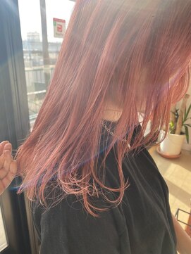 シャンプーボーイ 佐世保駅前店(SHAMPOO BOY) ピンクカラー