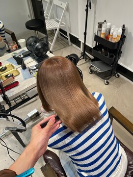 ロイス 神宮前(ROIS) 透明感ベージュカラー/ダブルカラー/ケアブリーチ[表参道駅]