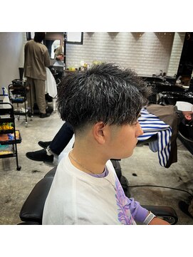 グリード バイ ボルド(GREED BY BORDO) 縦落ちパーマ