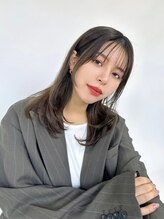 湿気の多い日はうねって毎朝アイロンが苦痛！日々のお手入れを楽に綺麗にしたいなら縮毛矯正がおすすめ！