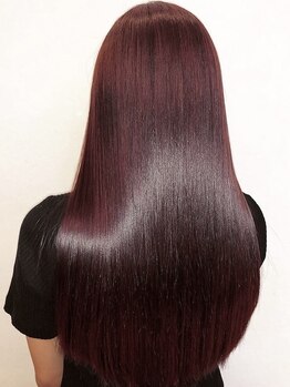 美容室ヴィ ザ ヴィの写真/髪のお悩みに合わせたトリートメントで髪の芯から毛先まで補修◎指通りの良い艶やかな質感に仕上げます♪