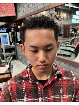 スリーセント 栄(3/cent) イージードリル/パンク/刈り上げショート/ホワイトブロンド