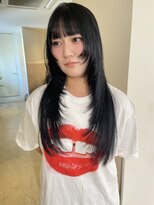 ニコフクオカヘアーメイク(NIKO Fukuoka Hair Make)&nbsp;《NIKO》落ちる黒で楽しむ暗めカラー×シャギーレイヤーカット