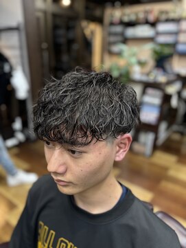 ヘアーサファリ(Hair Safari) 波巻きパーマ