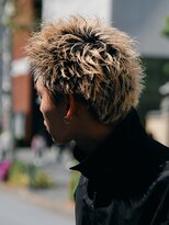 フィフス(fifth) 短髪スパイキーショートツーブロックブリーチカラーfifth原宿