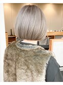 グレージュ×ボブ