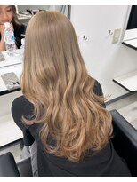 レブ 難波店(REV.) 髪質改善/ブリーチ/ダブルカラー/韓国/インナーカラー/難波