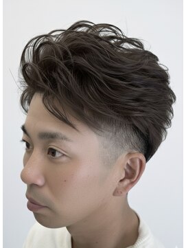 アヴニール アックス(Avenir axe) スパイキーショート スウィングショート 眉カット