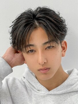 ルーストデラックス 京都河原町三条(ROOST dx) MEN’S HAIR/波巻ツイストスパイラル/フェザーパーマ/京都河原町