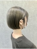 ガーリーパッツンボブ
