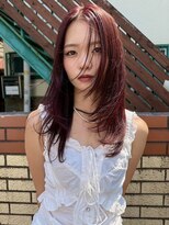 ルーム(Loom.)&nbsp;ボルドー チェリーレッド ハッシュカット シャギーレイヤー
