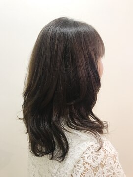 パティオン(PATIONN) ラベンダーアッシュ×ふんわりセミロング【表参道 青山 原宿】