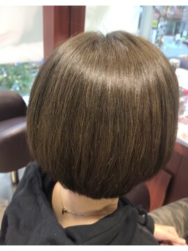 ネオリーブノース 中板橋店(Neolive north) 艶っとまとまりボブ