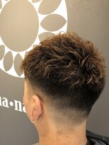 プアナナラ(pua nanala)&nbsp;フェードパーマ