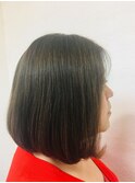 前下がりボブ
