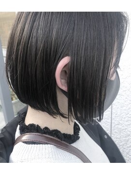 フラバー(flover) 【Miyuki】襟足きゅっと短くぴたっとショートボブ