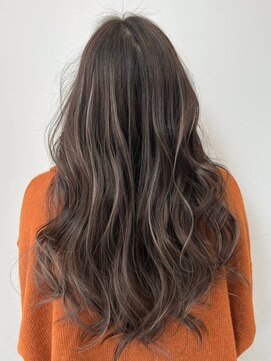 シエスタ バイ アンブルリュクス(siesta by amble luxe) 愛されブラウンベージュ