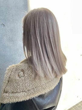 クレア 下北沢(CREA) 白髪ぼかしホワイトミルティーカラーCREA下北沢