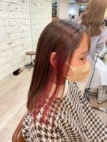 ミニム ヘアー(minim hair)&nbsp;【minim×岩田】インナーカラー×ピンクレッド
