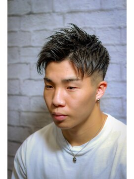 銀座マツナガ 新宿野村ビル店 スポーティーツーブロック