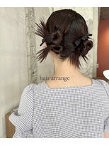 ユニ(uni)&nbsp;タイトアレンジ/お団子アレンジ/結婚式アレンジ/２０代/３０代