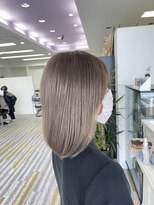 アフューズバイストゥー(Vfuse by StueW)&nbsp;透け透けグレージュ[倉敷][岡山][ハイライト][バレイヤージュ]