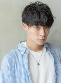 黒髪マッシュニュアンスパーマビジネスメンズカット刈り上げ