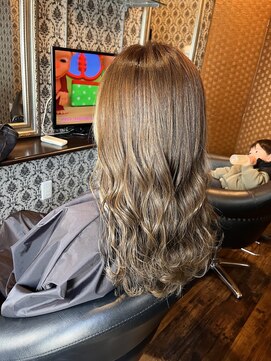 ヘアーサロン アモル(HAIR SALON Amor) ハイライトレイヤーカットダブルカラーイルミナカラー縮毛矯正