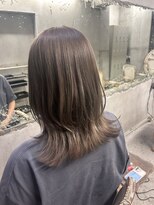 【表参道　roijir】アッシュグレージュ×レイヤーカット