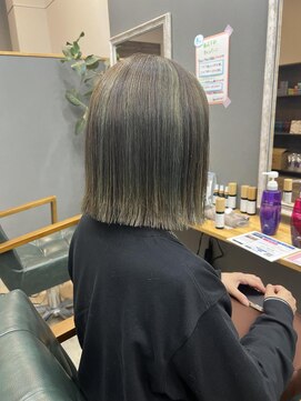 エニー 四条大宮(aNy) 白髪ぼかしハイライト