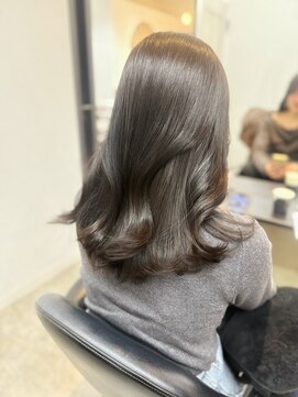 スティル カラン(STILL calin) ブリーチなしグレージュカラー