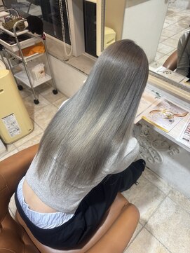 ヘアースペースブルーム リアン 岡町店(HAIR SPACE BLOOM Lien) グレージュカラー