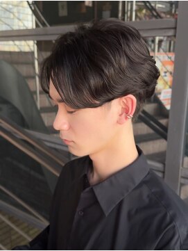 サロンドルテラ (Salon de Lutella) 韓国メンズSTYLE フェザーパーマ