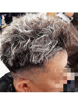 マジック 関目店(magic) ホワイトツイストフェード