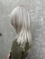 オーン(OOn)&nbsp;ホワイトグレー