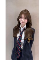 ジル(JILL)&nbsp;大人かわいいミディアムレイヤー/韓国ヘア/くびれ巻き